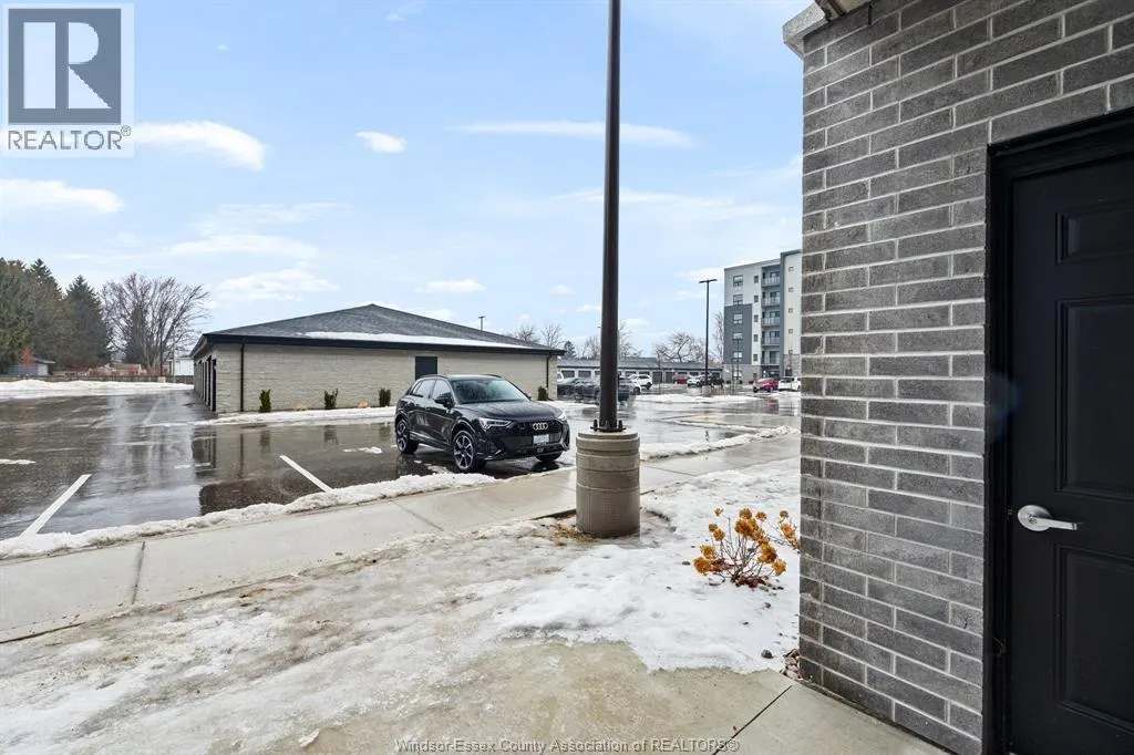 190 MAIN STREET East Unit# 204