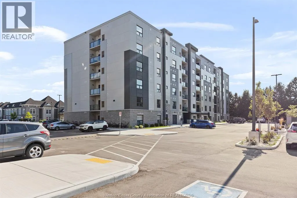 190 MAIN STREET East Unit# 306