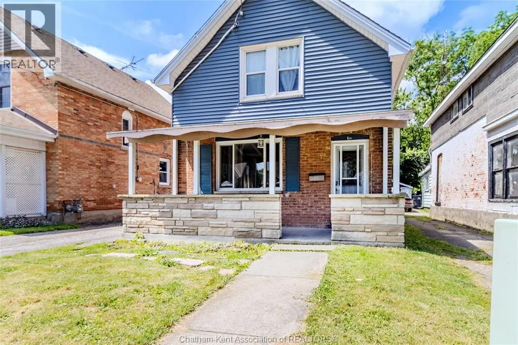 10 DELAWARE AVENUE