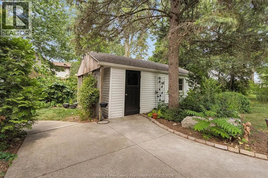 1218 BELLE ISLE VIEW BOULEVARD