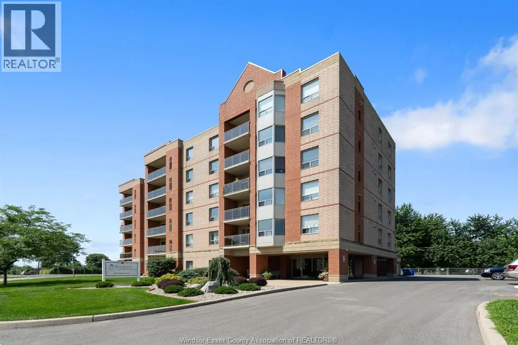 99 Robson ROAD Unit# 303