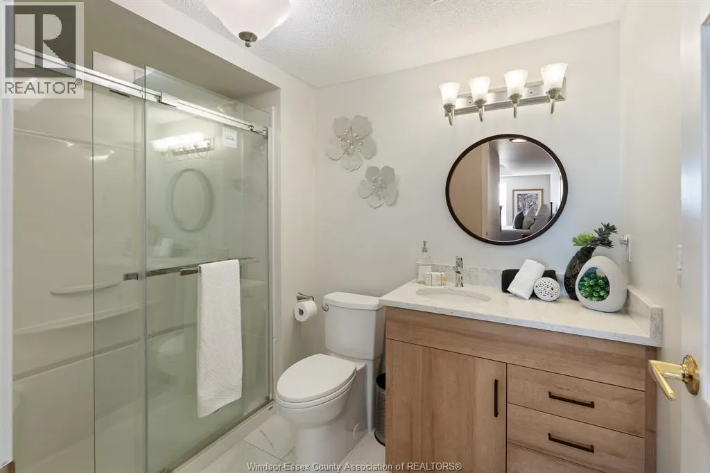 99 Robson ROAD Unit# 303
