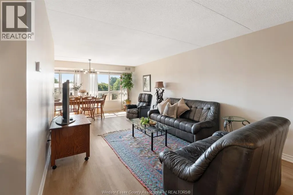 99 Robson ROAD Unit# 303