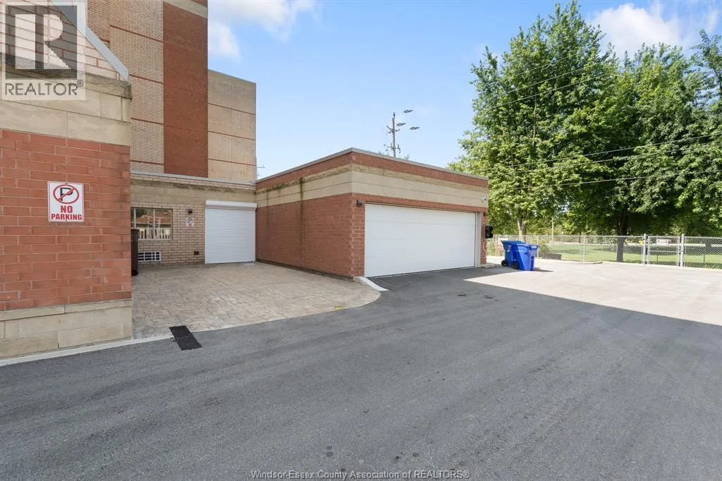 99 Robson ROAD Unit# 303