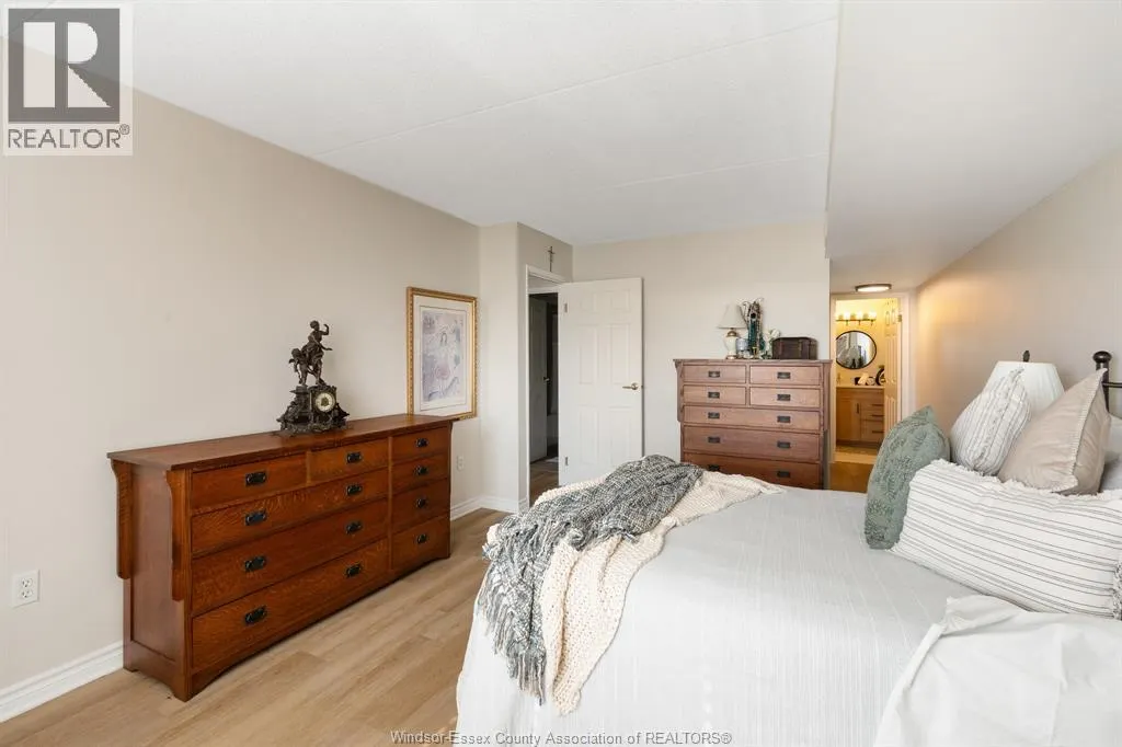 99 Robson ROAD Unit# 303