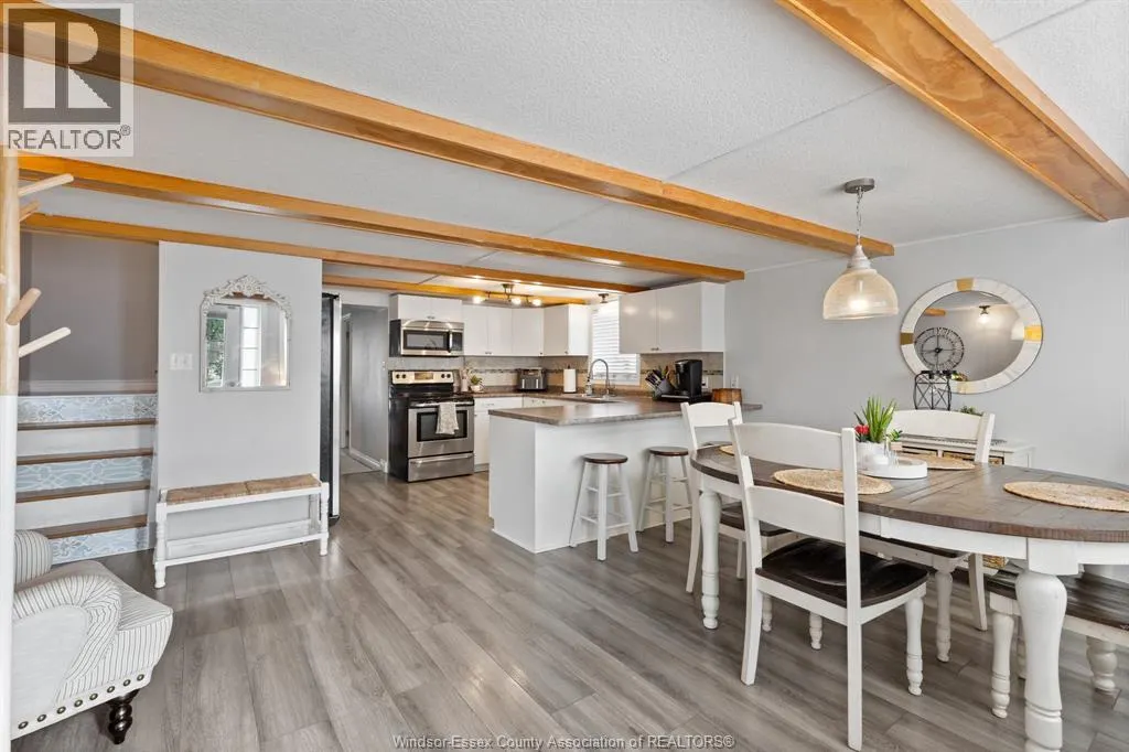 273 St John