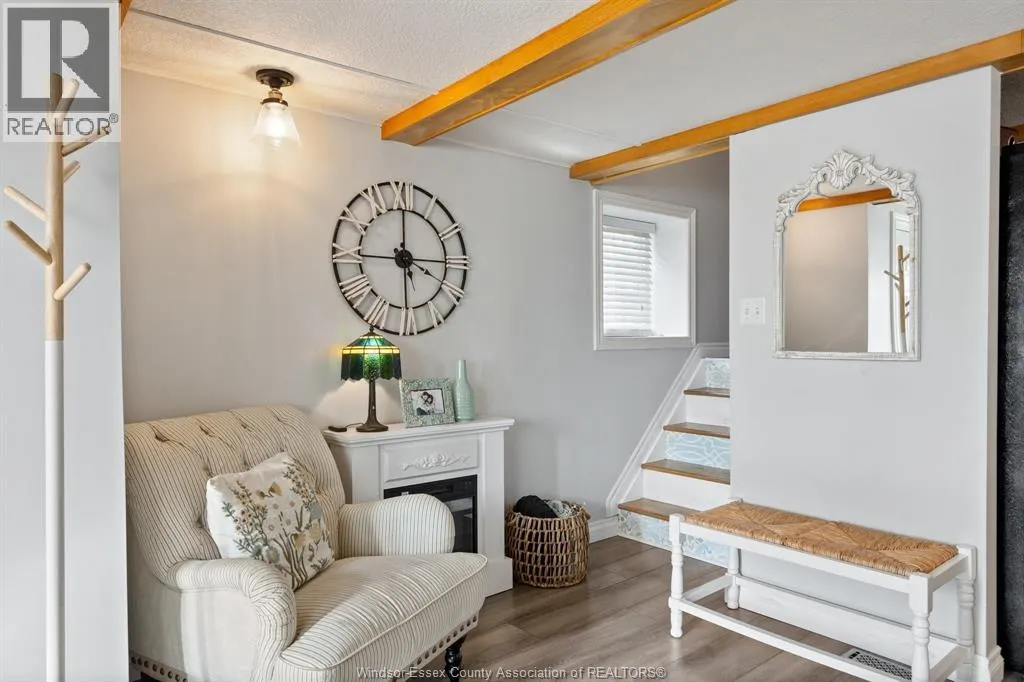 273 St John