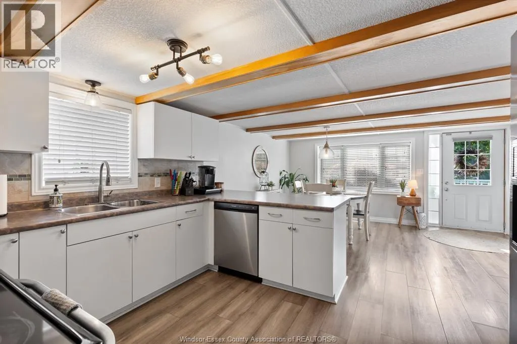 273 St John
