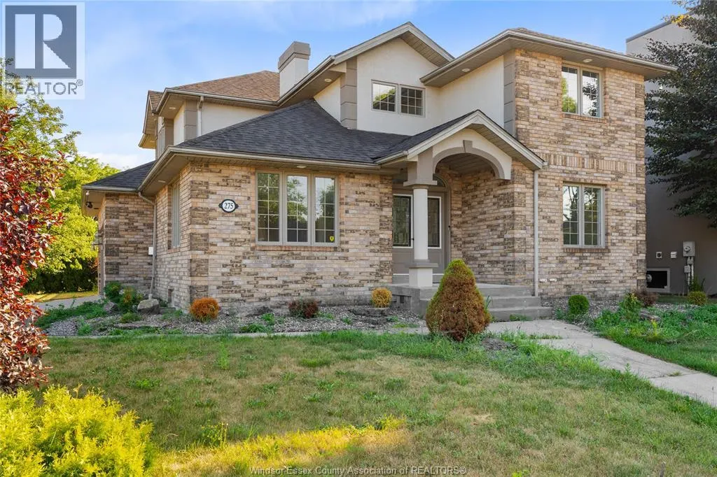 275 RUSSELL WOODS DRIVE