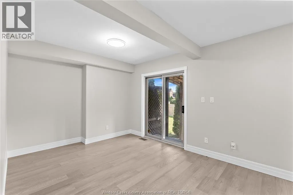 275 RUSSELL WOODS DRIVE