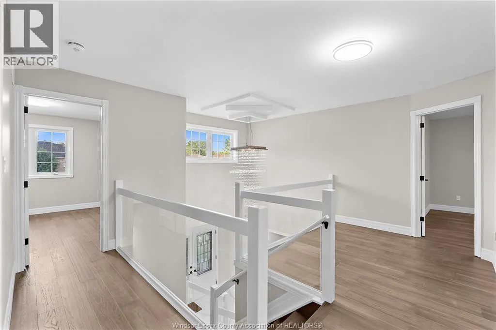 275 RUSSELL WOODS DRIVE