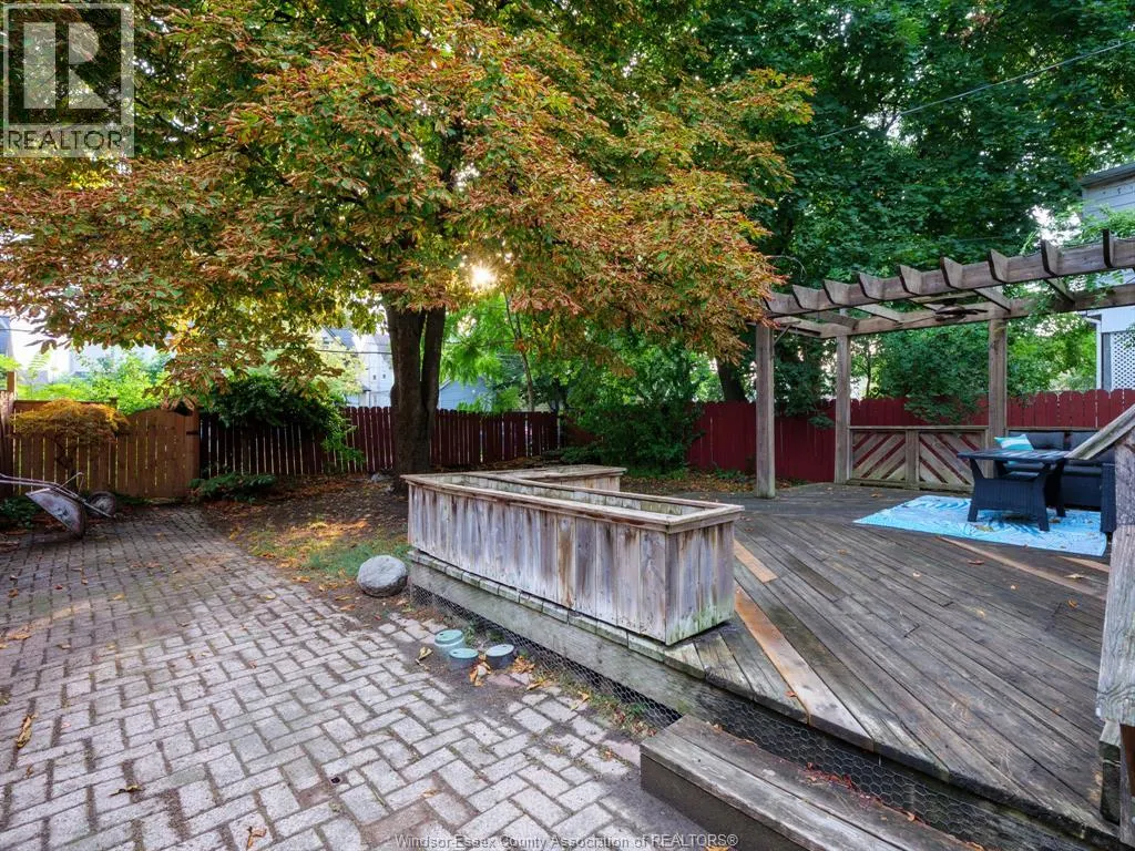 707 WINDERMERE