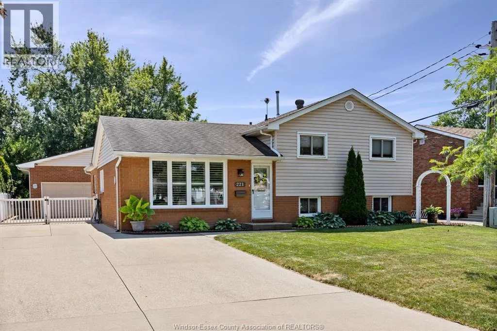 221 PICKERING