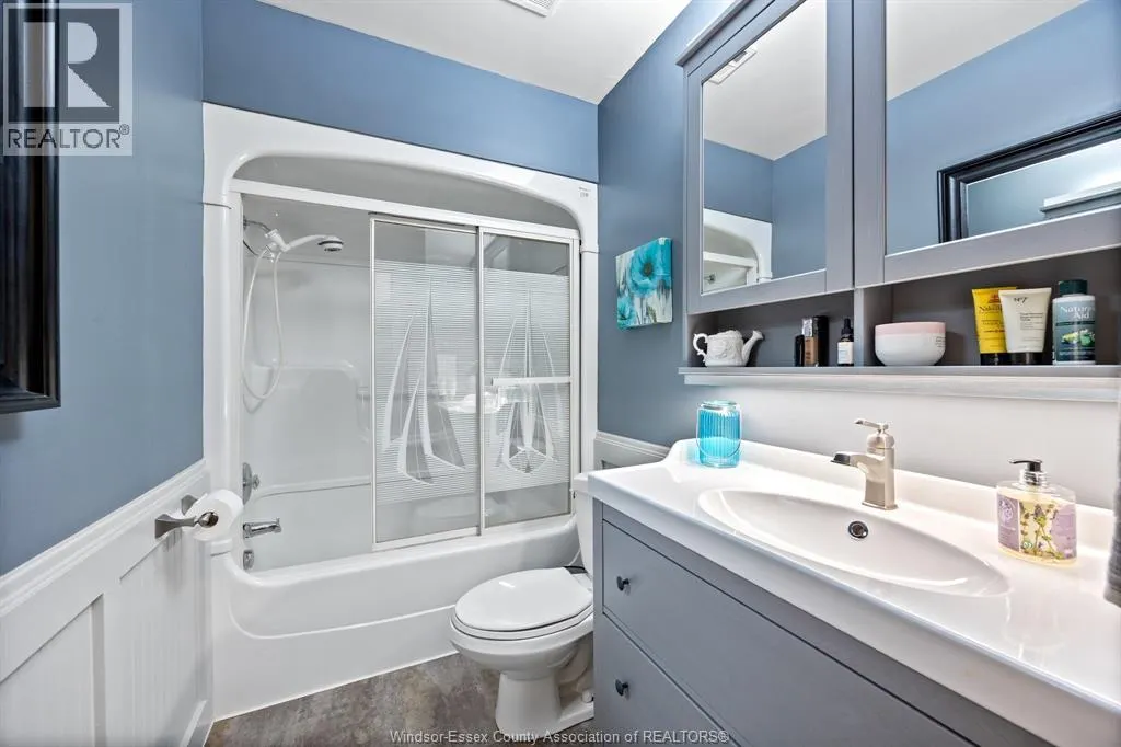 221 PICKERING