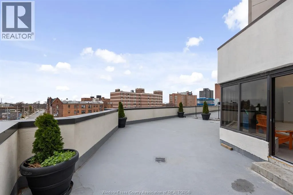 150 PARK Unit# 613
