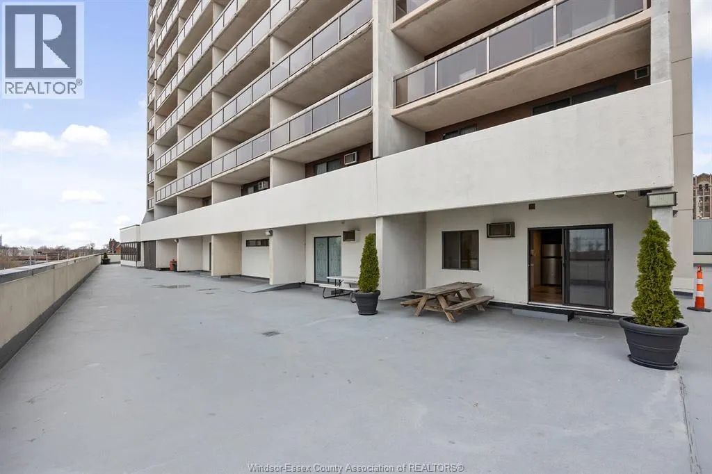 150 PARK Unit# 613