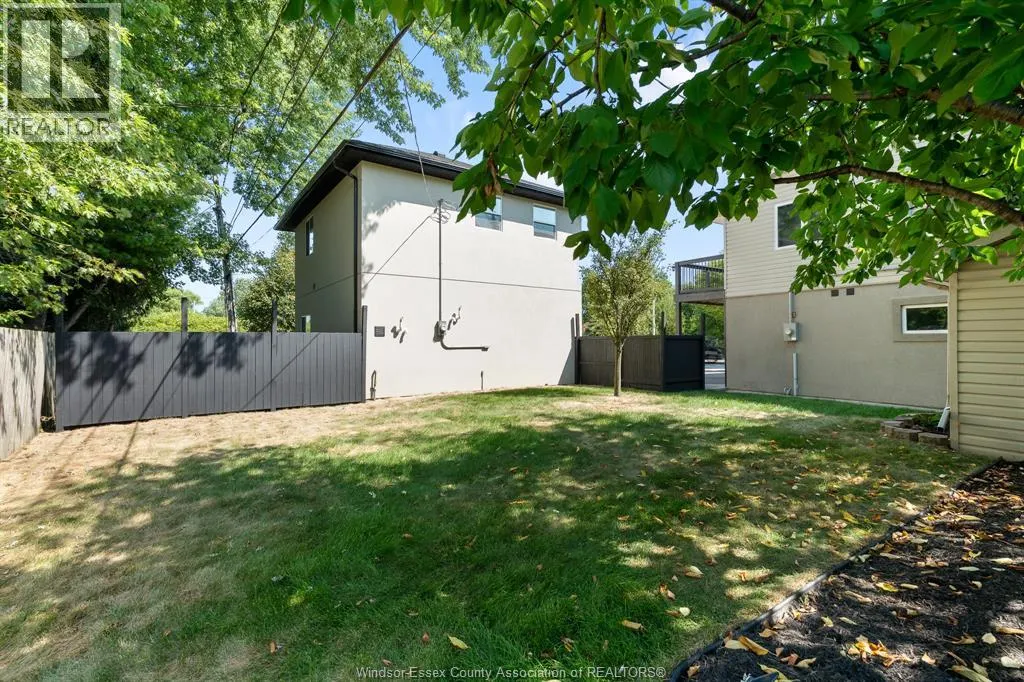 1501 FORD BOULEVARD