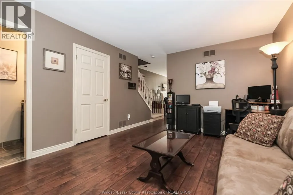 1185 GRAND MARAIS ROAD West Unit# 2
