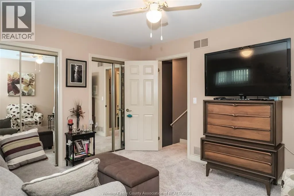 1185 GRAND MARAIS ROAD West Unit# 2