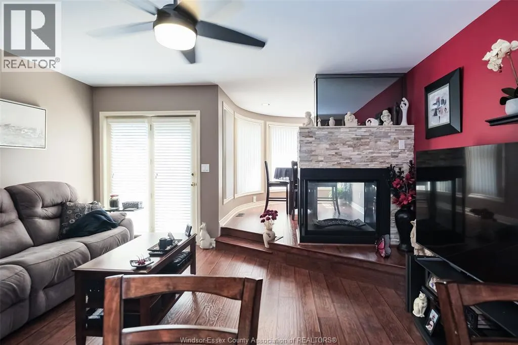 1185 GRAND MARAIS ROAD West Unit# 2