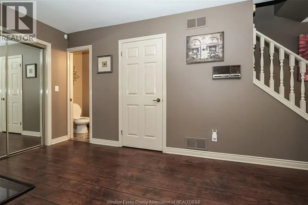 1185 GRAND MARAIS ROAD West Unit# 2