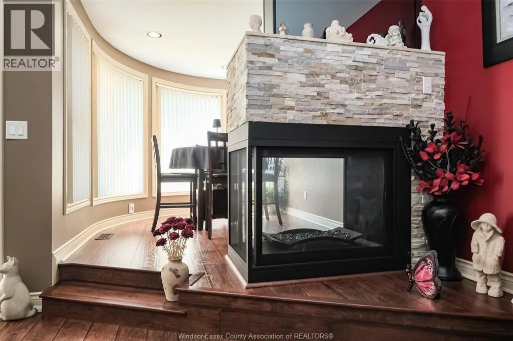 1185 GRAND MARAIS ROAD West Unit# 2