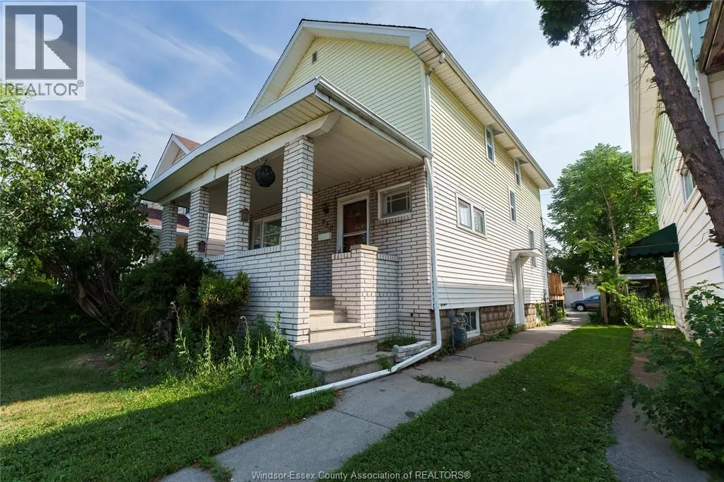 950 ELSMERE