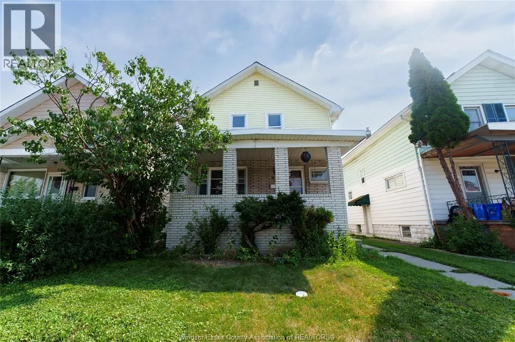 950 ELSMERE