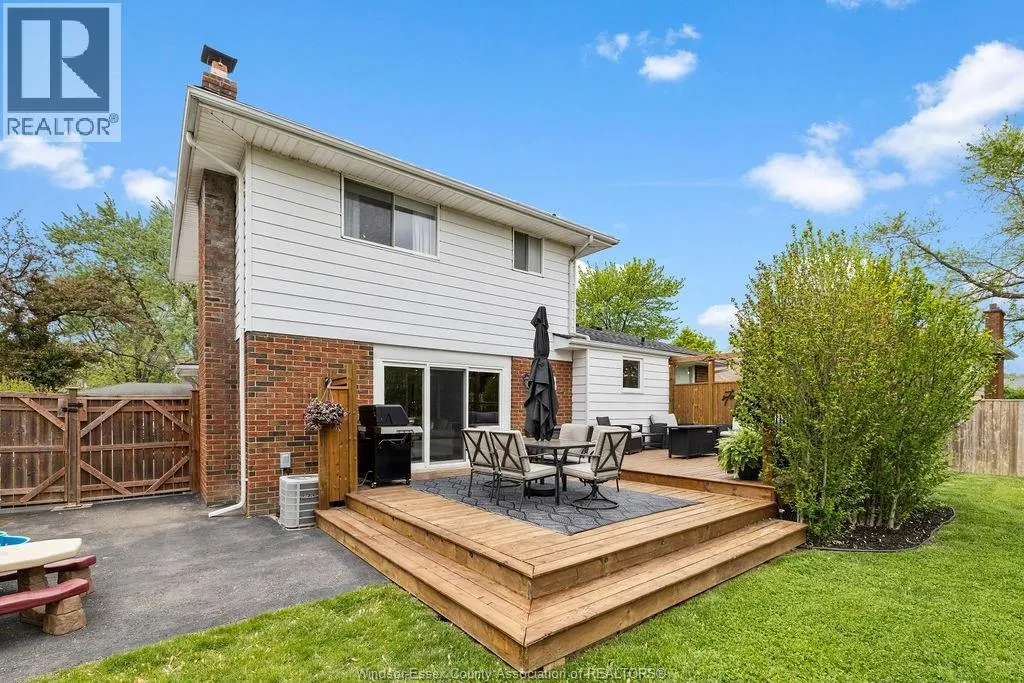 384 CENTENNIAL DRIVE