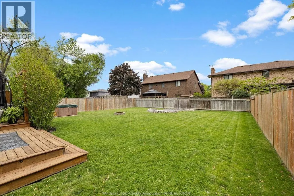 384 CENTENNIAL DRIVE