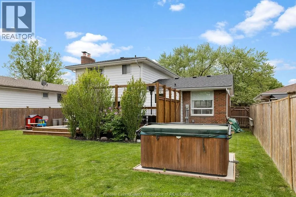 384 CENTENNIAL DRIVE
