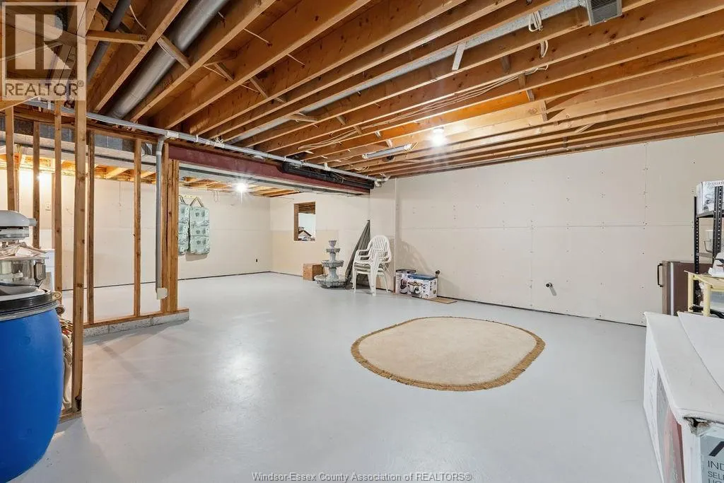 510 HARBOURNE CRESCENT
