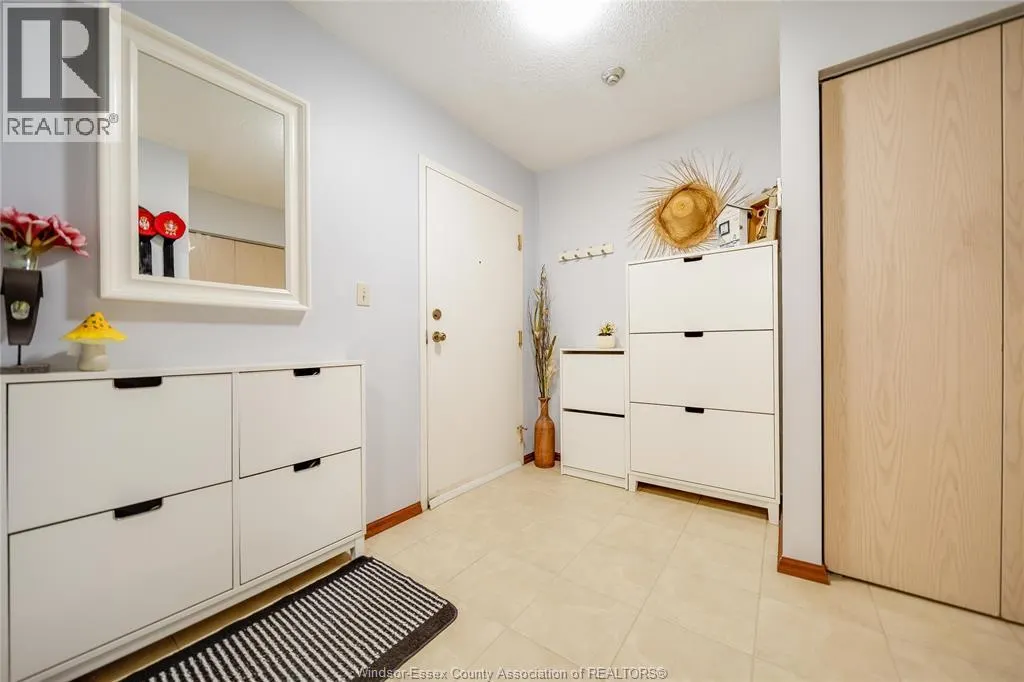 2922 RIVARD Unit# 206