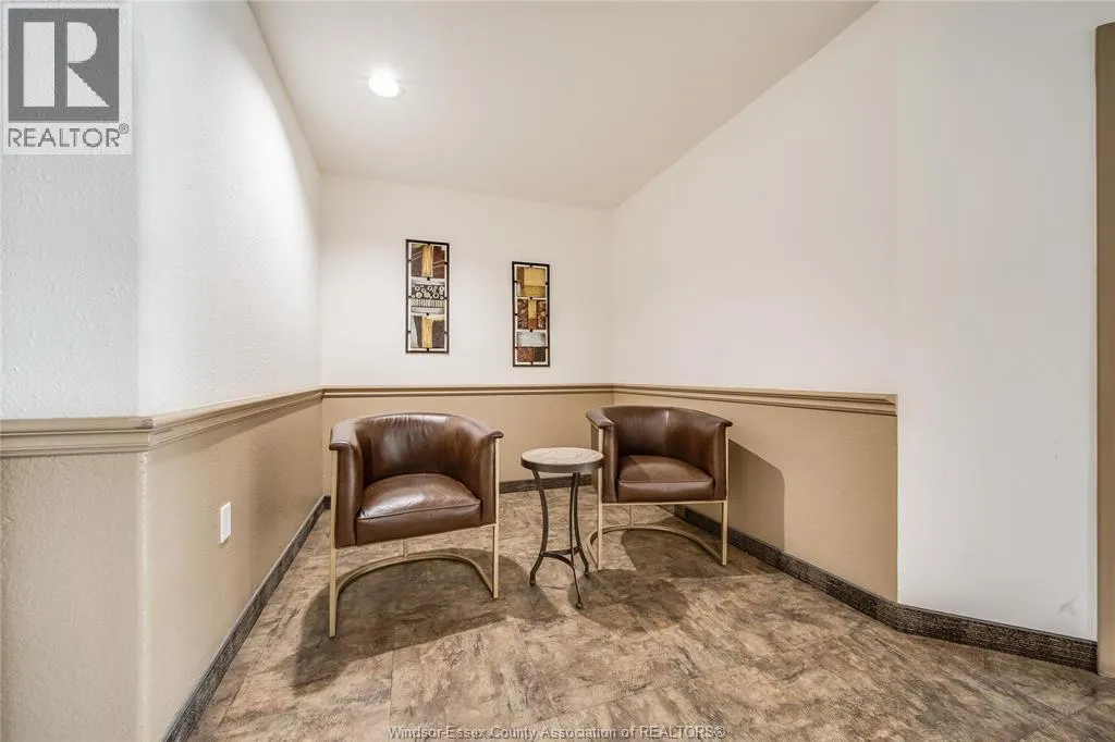 2922 RIVARD Unit# 206