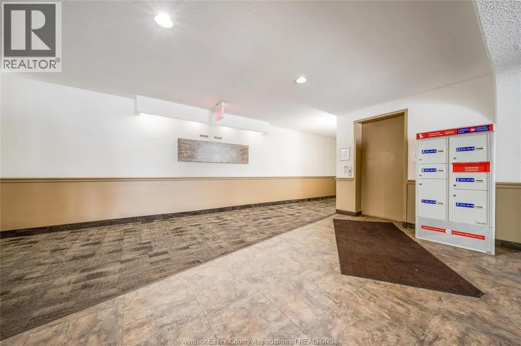 2922 RIVARD Unit# 206