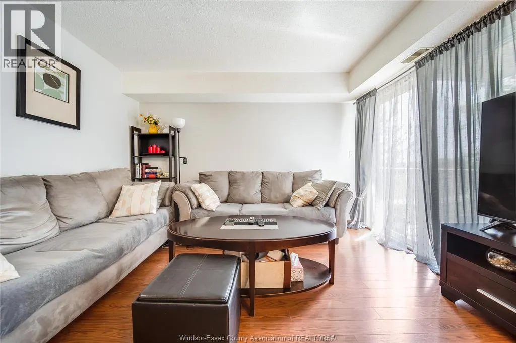 2922 RIVARD Unit# 206