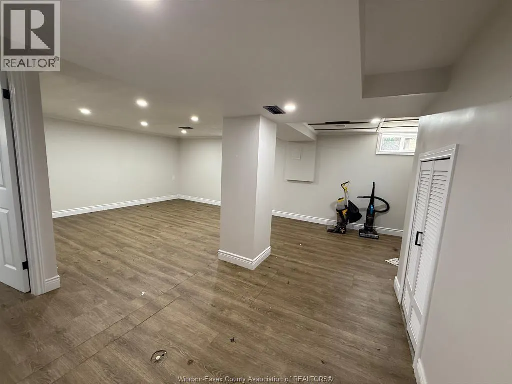 3657 MCKAY Unit# LOWER