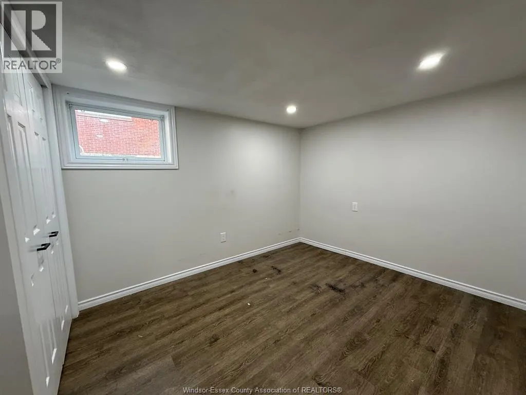 3657 MCKAY Unit# LOWER