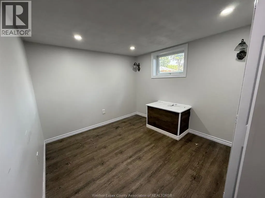 3657 MCKAY Unit# LOWER