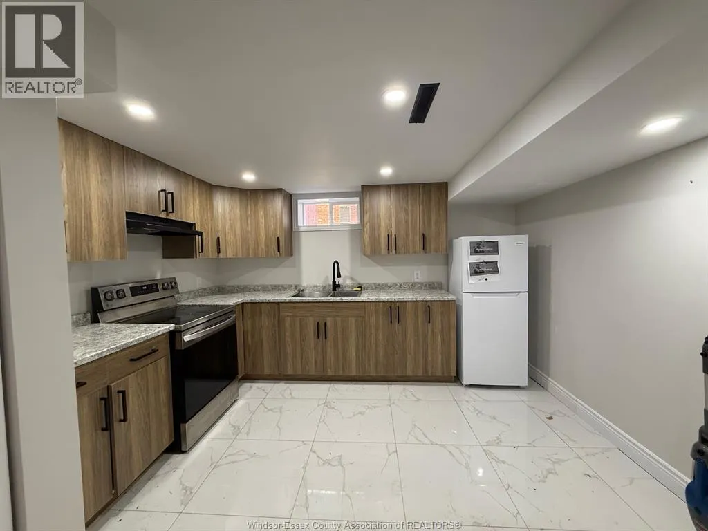 3657 MCKAY Unit# LOWER
