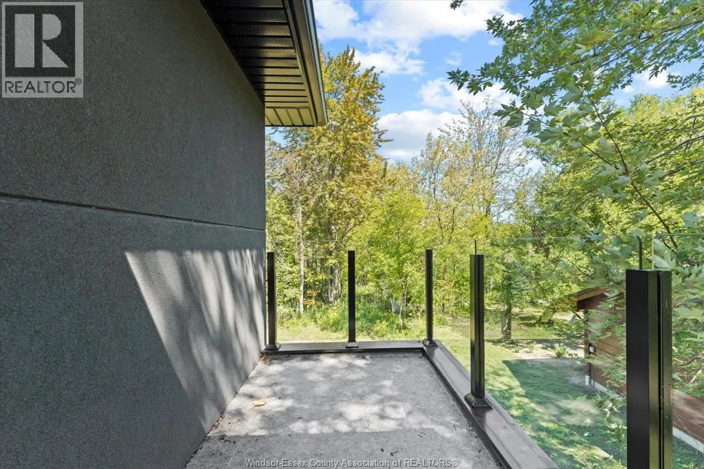 150 LAKEWOOD BEACH
