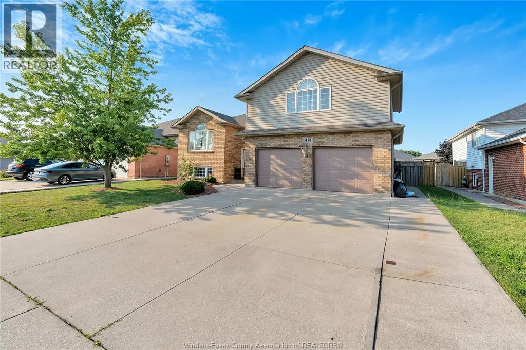 1414 GIRARD DRIVE