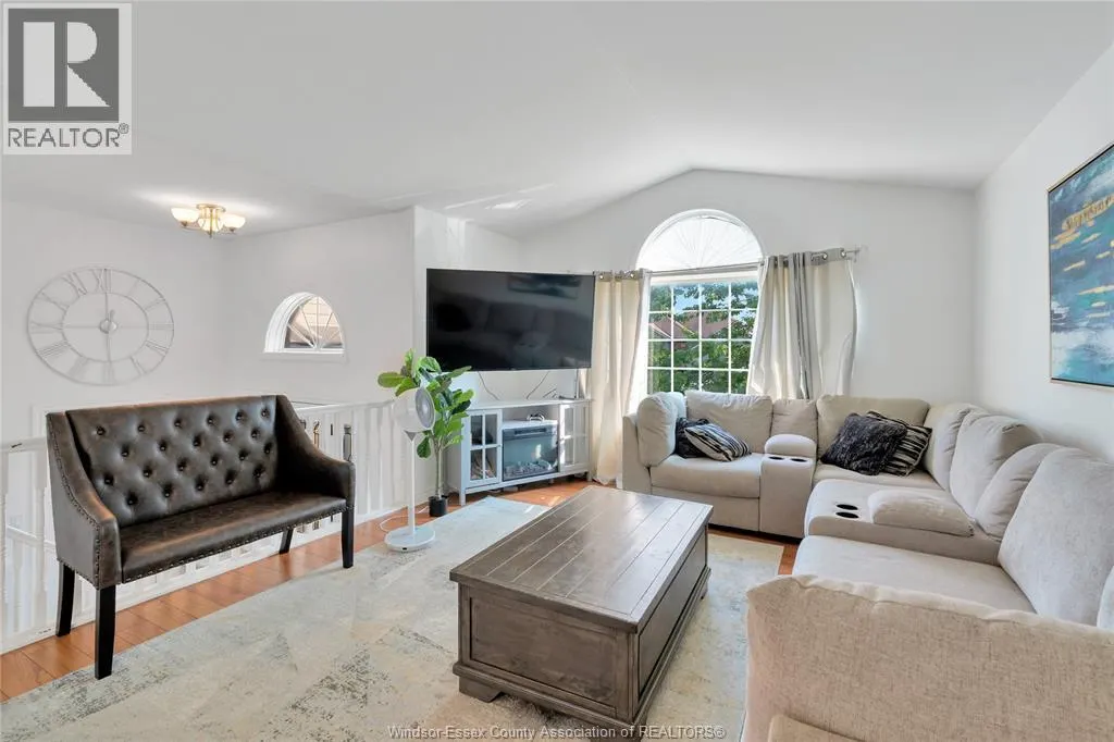 1414 GIRARD DRIVE