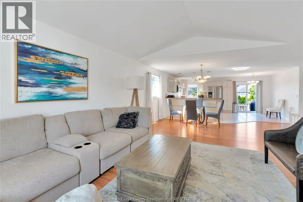 1414 GIRARD DRIVE