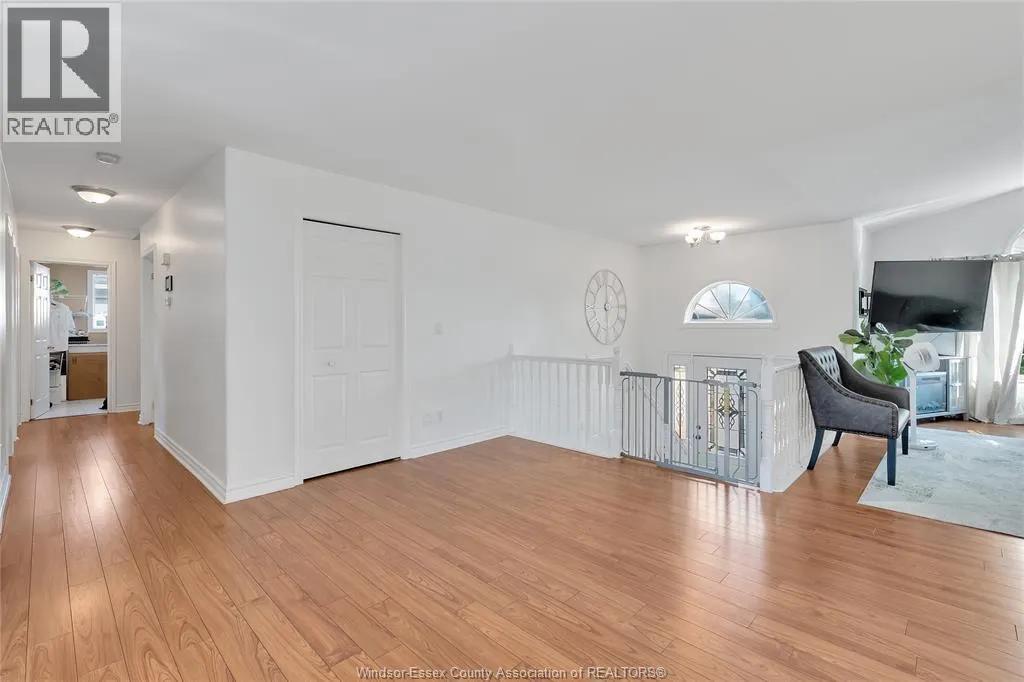 1414 GIRARD DRIVE