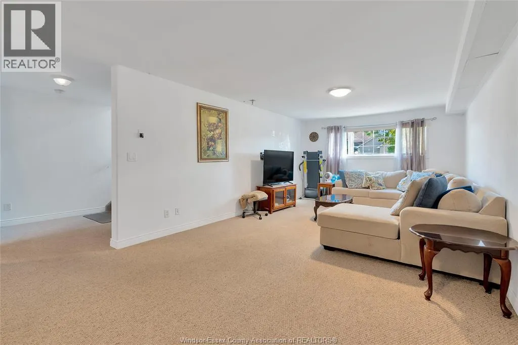 1414 GIRARD DRIVE