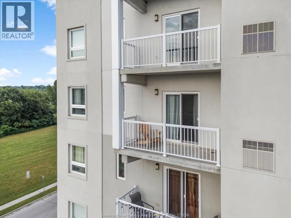 1675 BANWELL Unit# 606