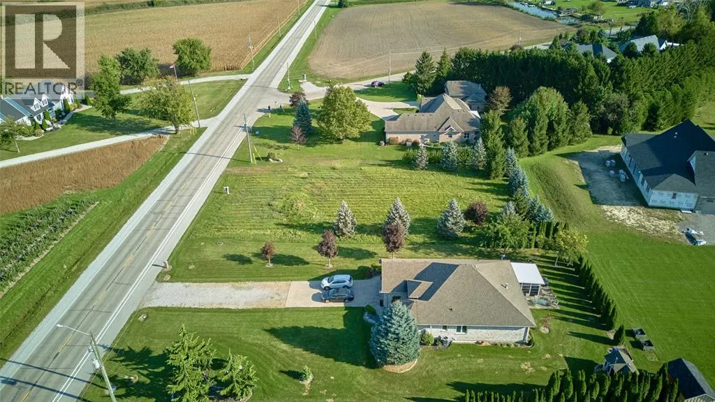 4687 ST CLAIR PARKWAY
