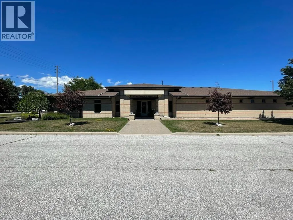 3050 JEFFERSON BOULEVARD