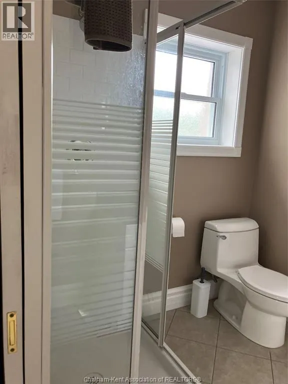 601 Grand AVENUE East Unit# Upper